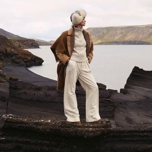 High-rise wide leg cream premium denim jeans